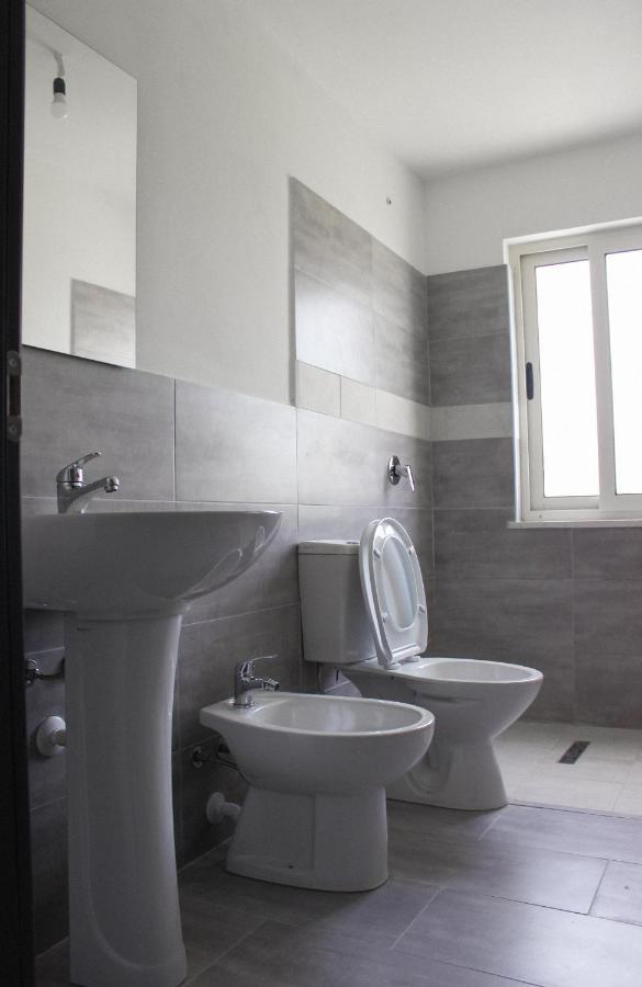 Lumnik - Hotel & Apartments Lezhe Bagian luar foto