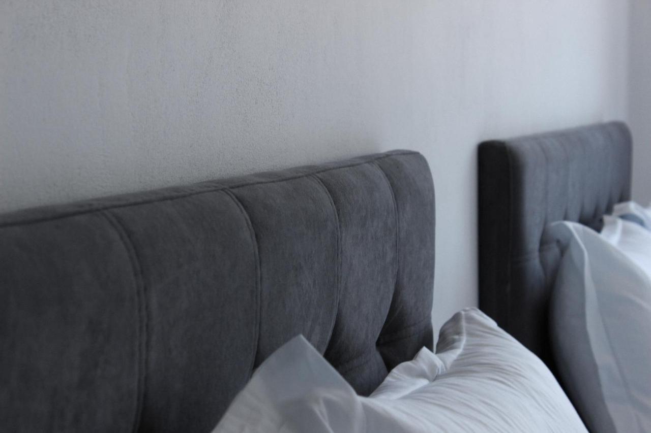 Lumnik - Hotel & Apartments Lezhe Bagian luar foto